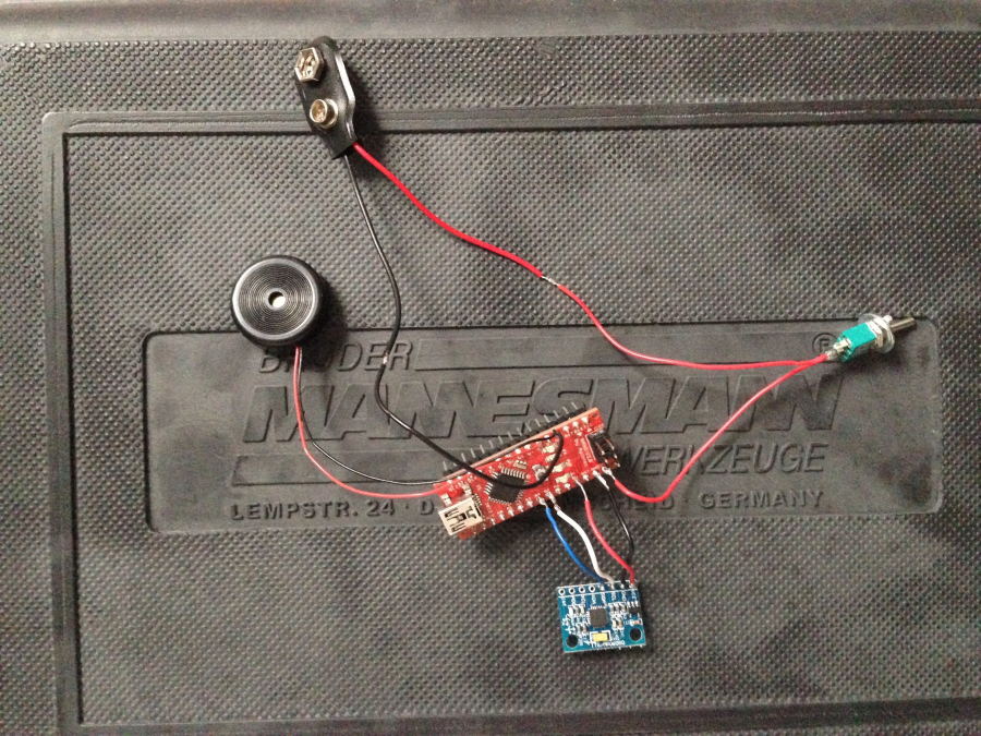 Verlöten von Arduino, Gyro Sensor und Piezzo Buzzer